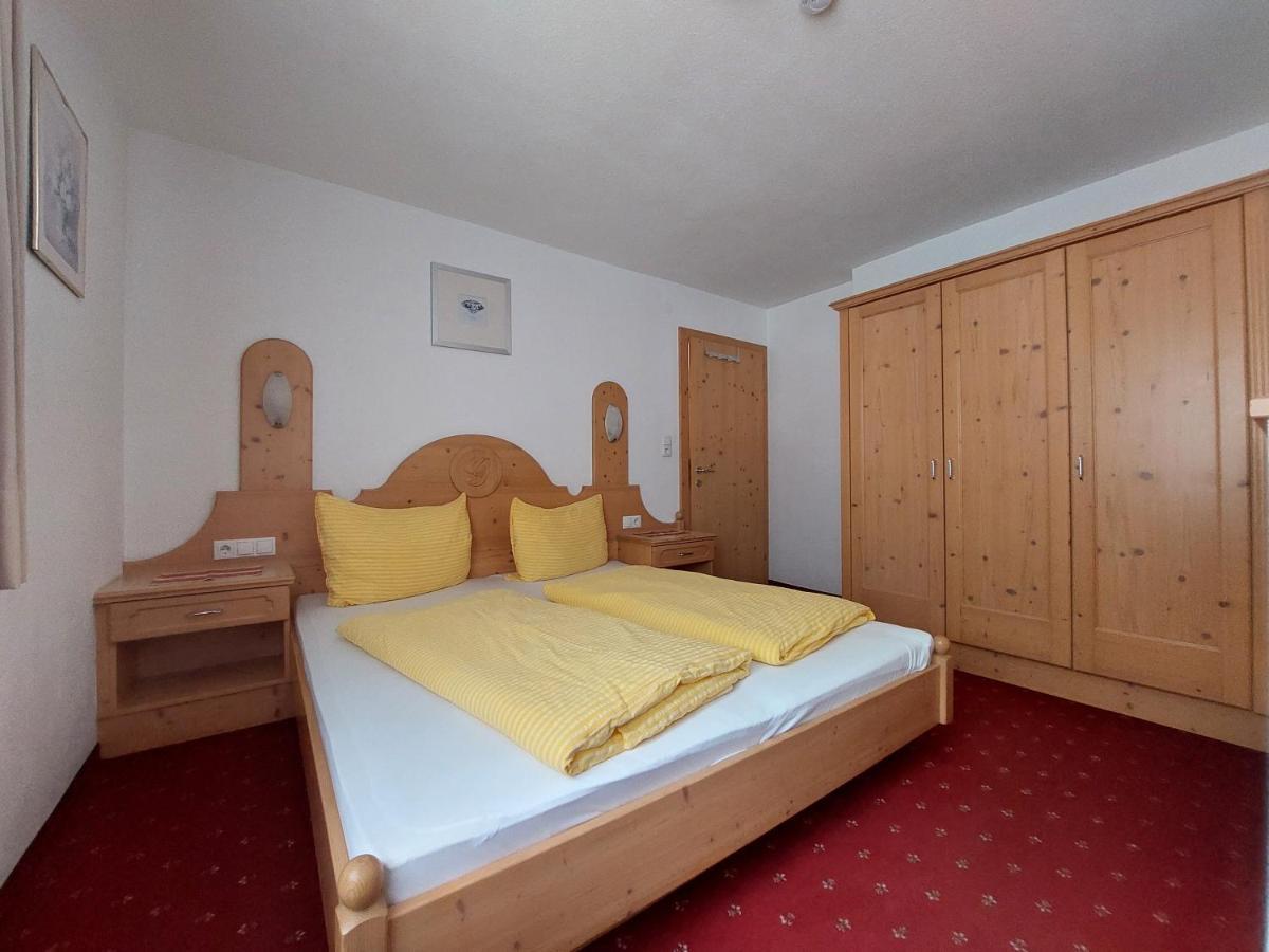Haus Tanja Apartman Längenfeld Kültér fotó