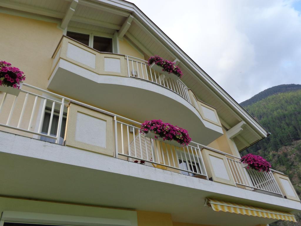 Haus Tanja Apartman Längenfeld Szoba fotó